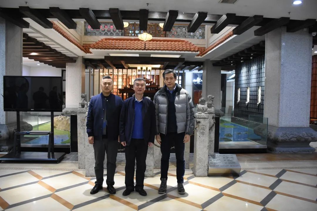 企业快讯 | 中国修建卫生陶瓷协会会长缪斌一行莅临银河yh0076瓦业旅行交流