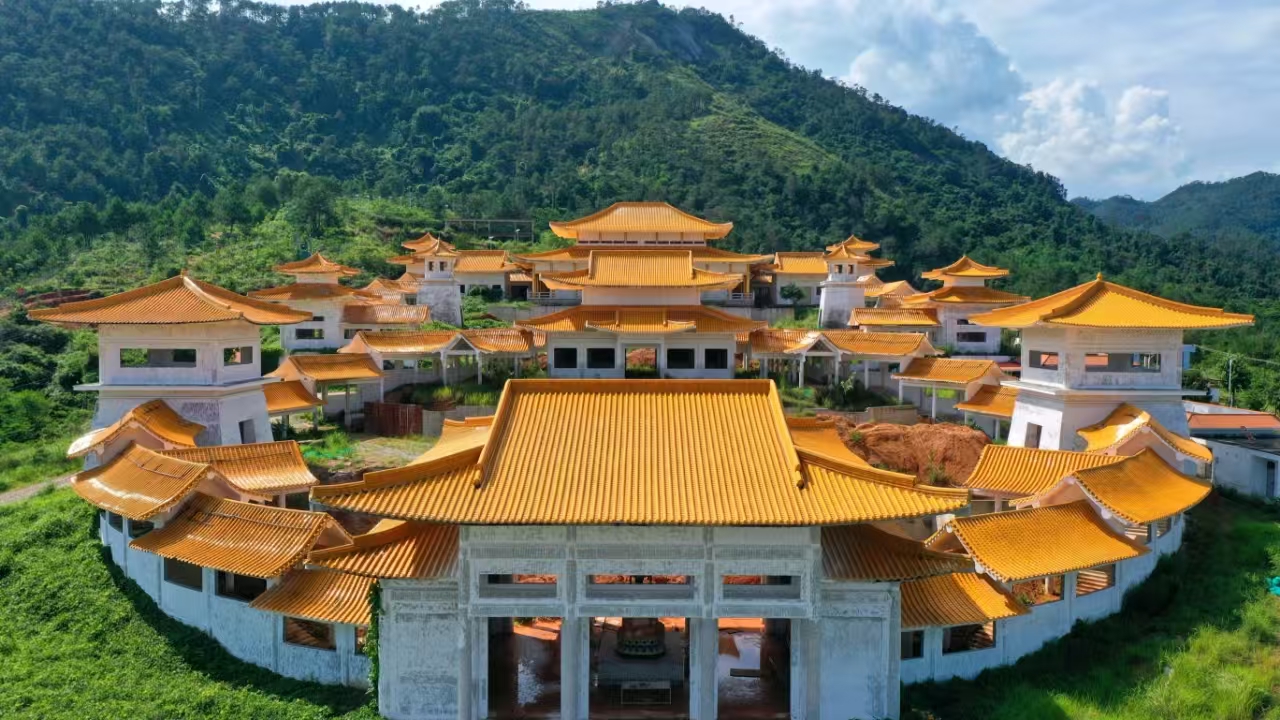 肇庆怀集·六祖禅院 | 琉璃加冕，千年禅光耀岭南